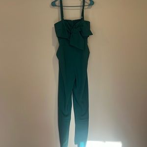 Women’s Lilly Pulitzer green bow front jumpsuit. Size 6